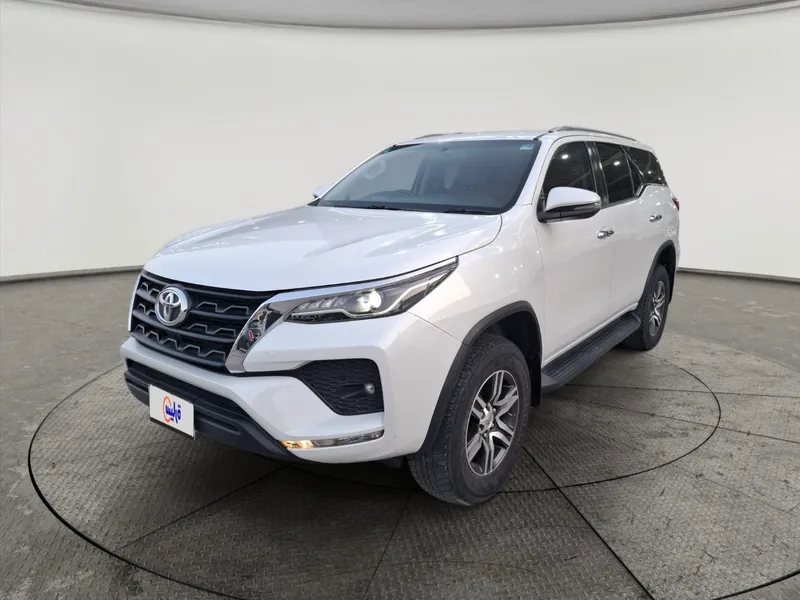 Toyota Fortuner 2023