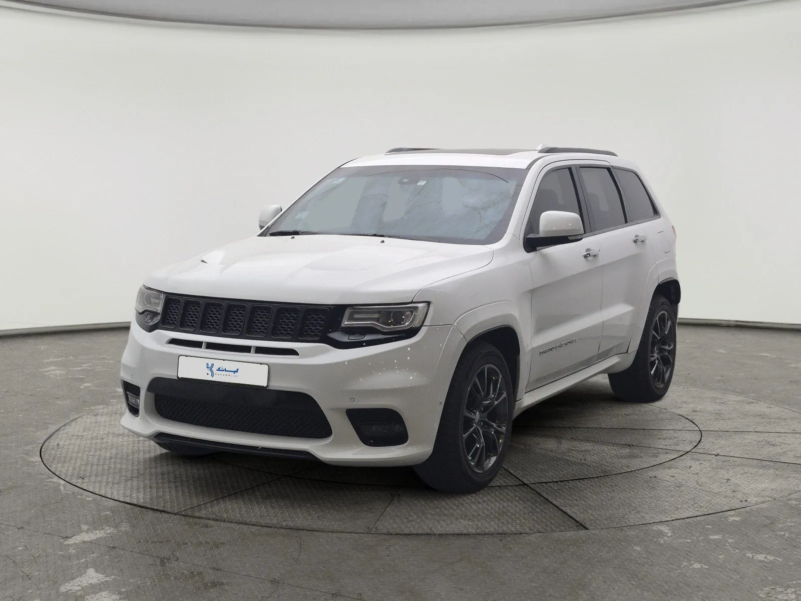 Jeep Grand Cherokee ليمتد 2016