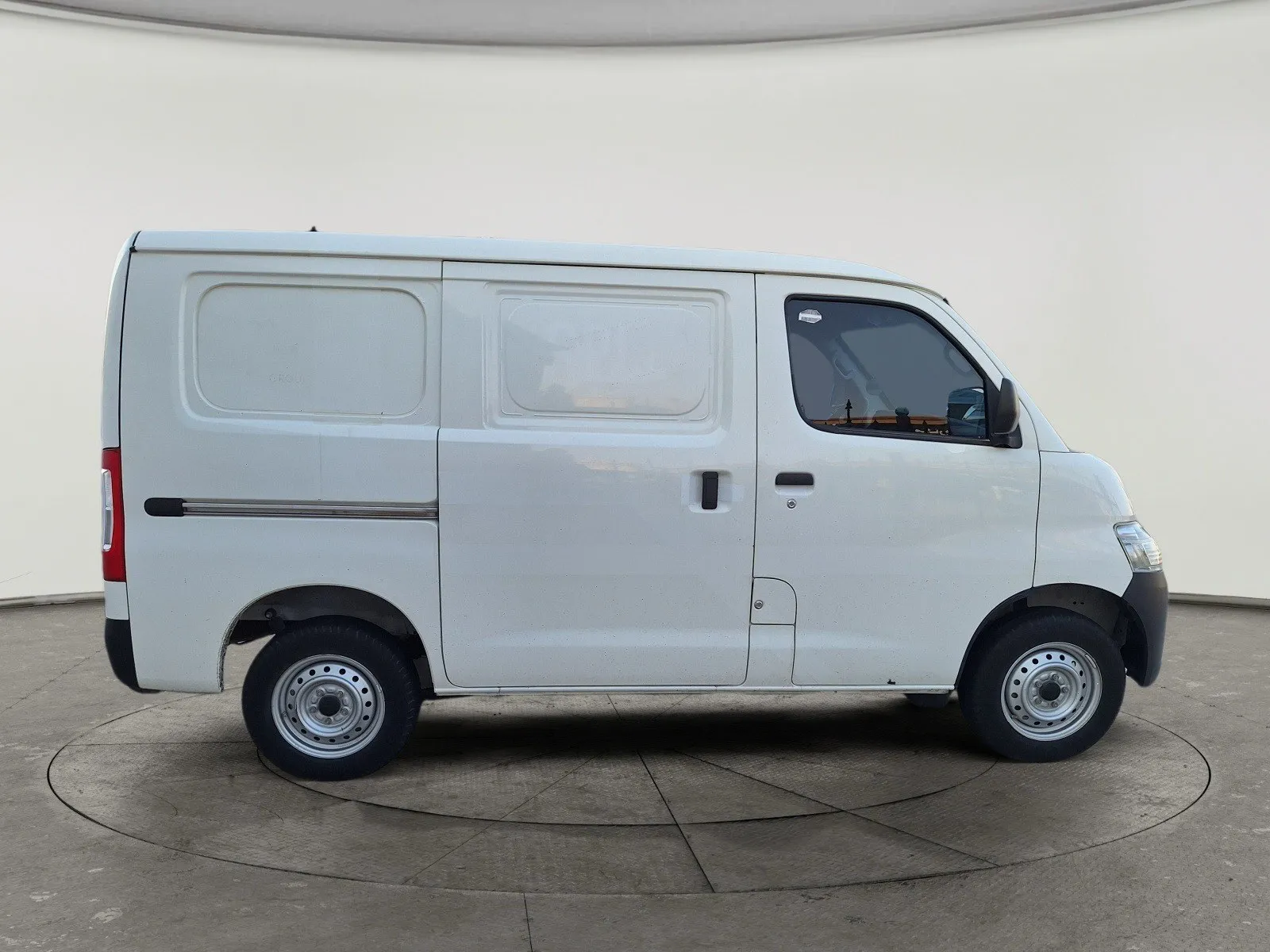 Toyota LiteAce Van 2023