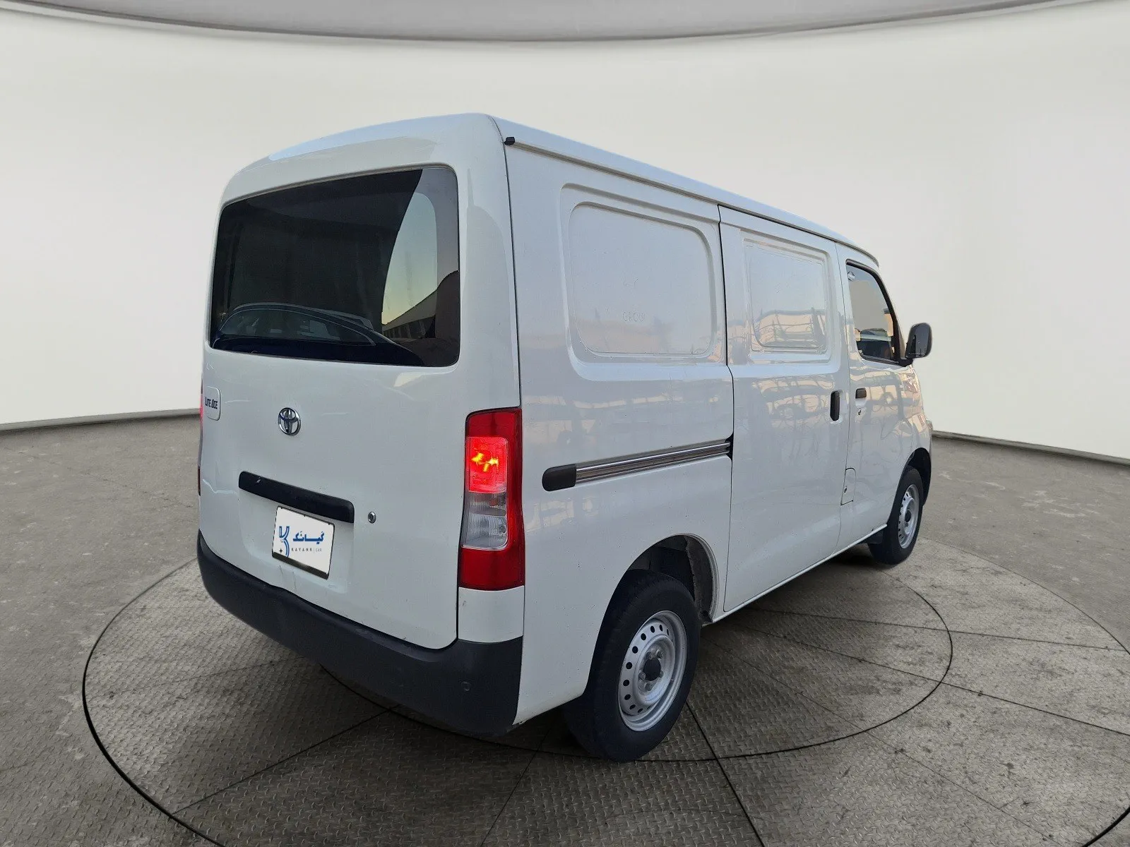 Toyota LiteAce Van 2023