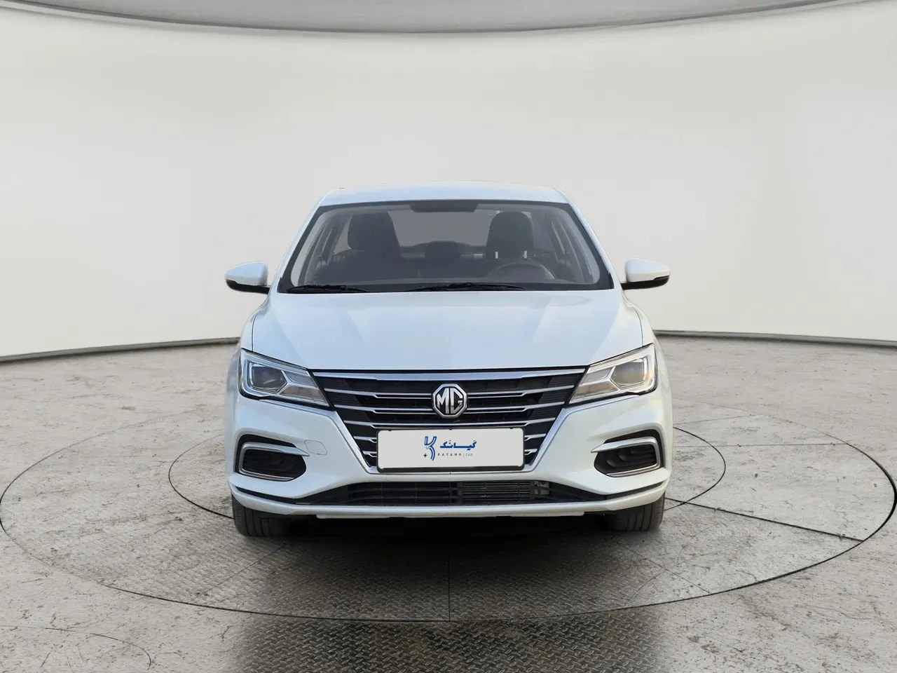MG 5 STD 2025