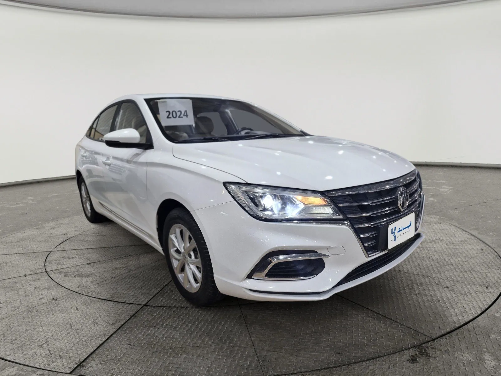 MG 5 STD 2024