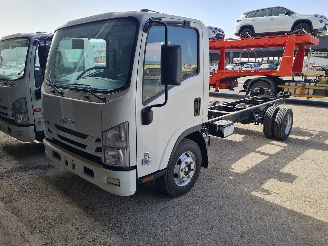 Isuzu Dyna شاص طويل 2026