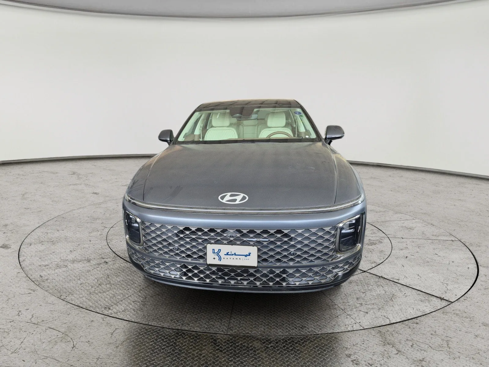 Hyundai Azera calligraphy 2025