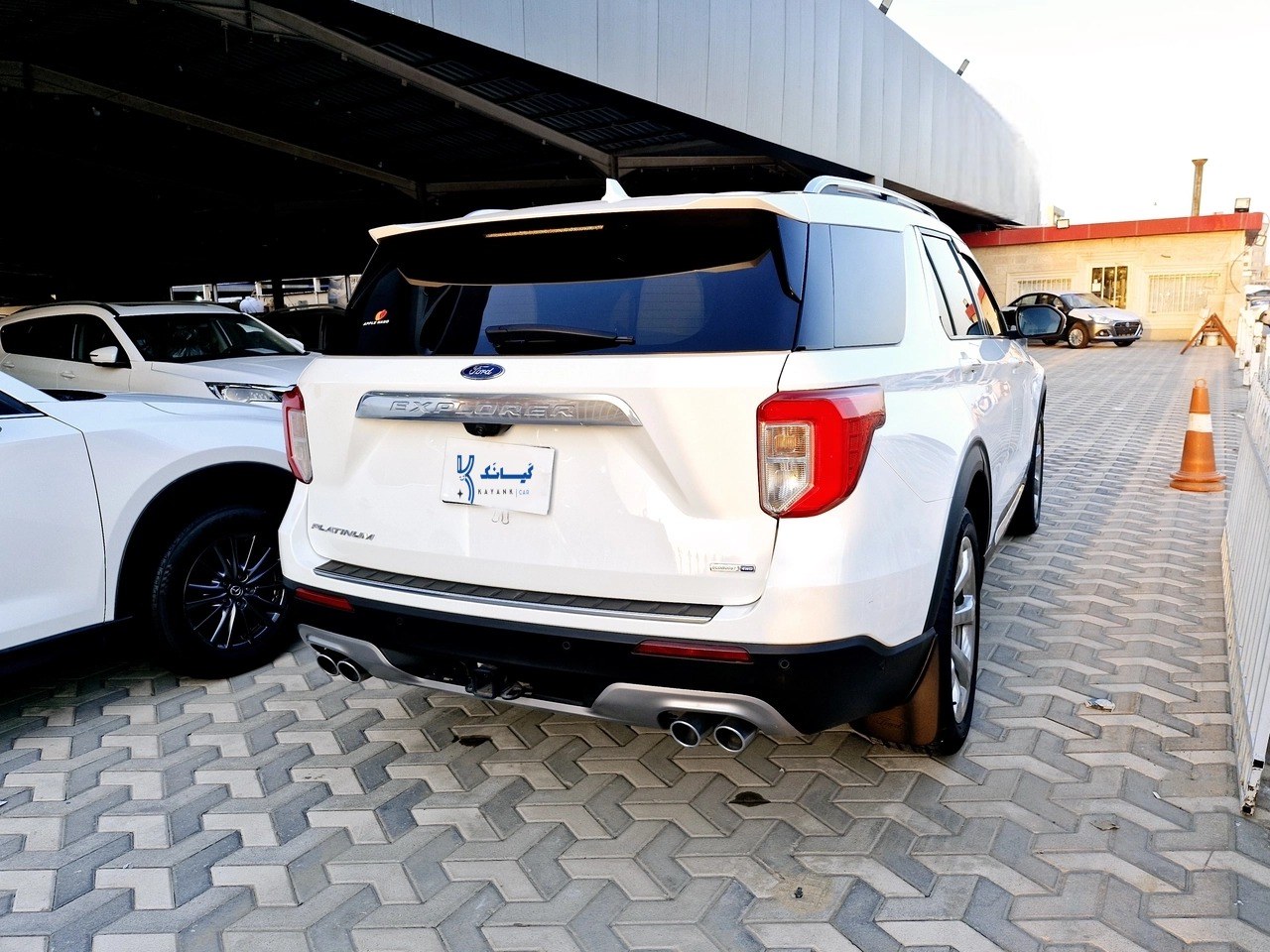 Ford Explorer Platinum 2020