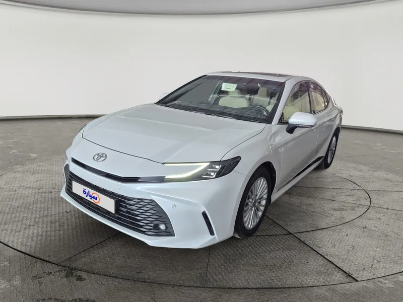 Toyota Camry 2025