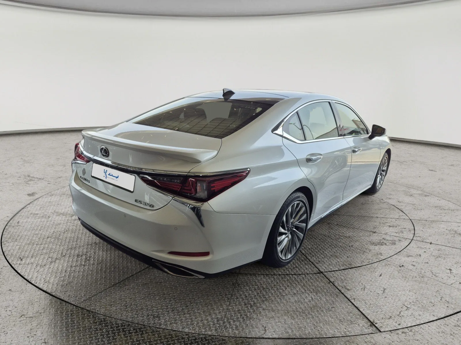 Lexus ES 350 2025