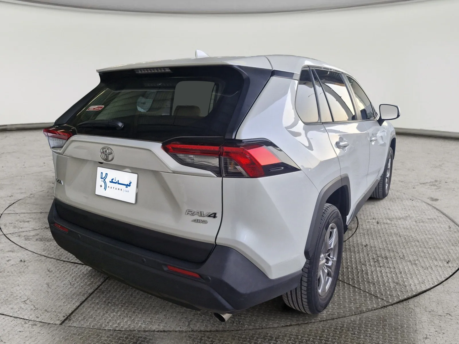 Toyota RAV4 LE 2023