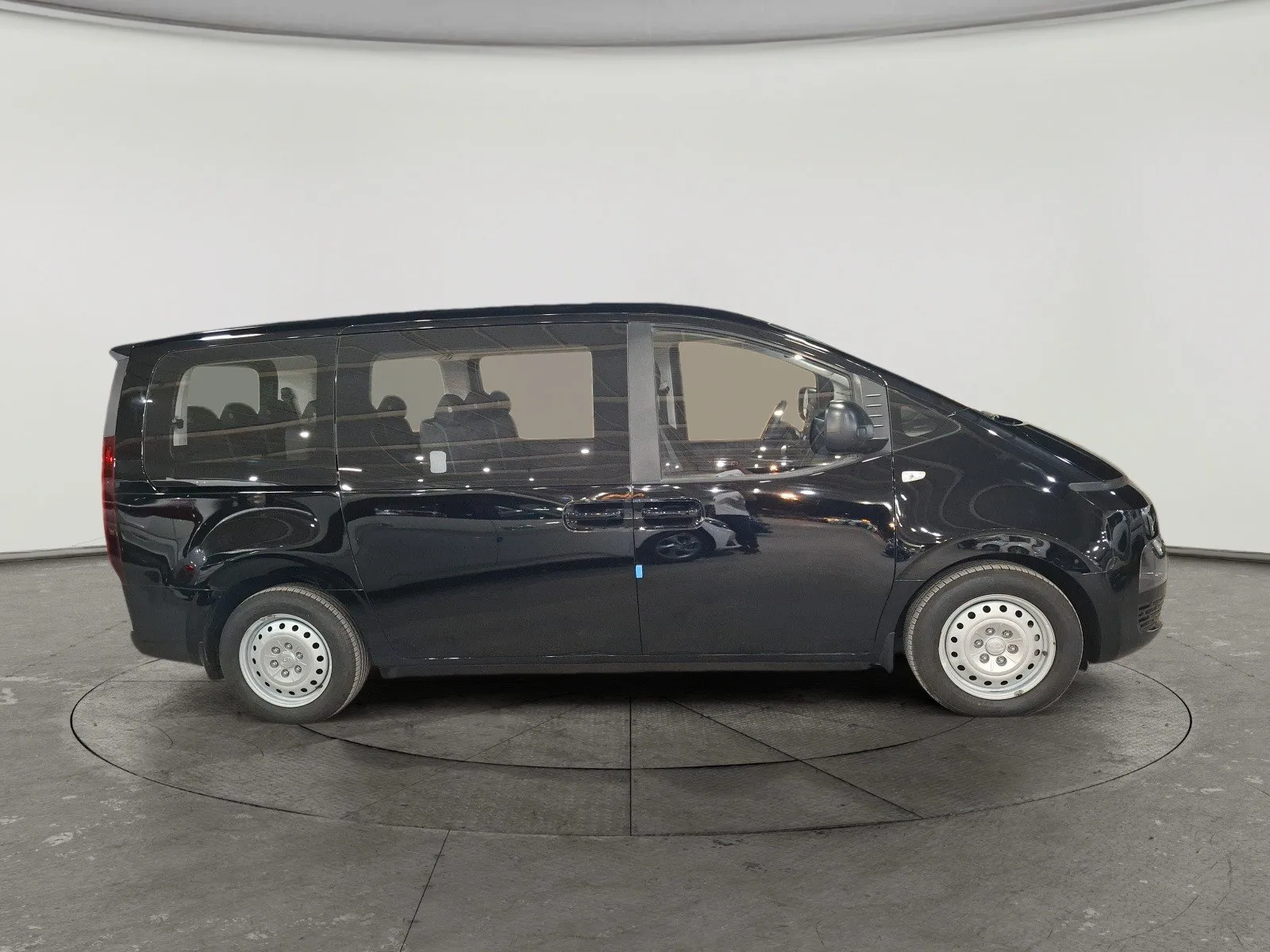 Hyundai Staria Smart 11 ST 2022
