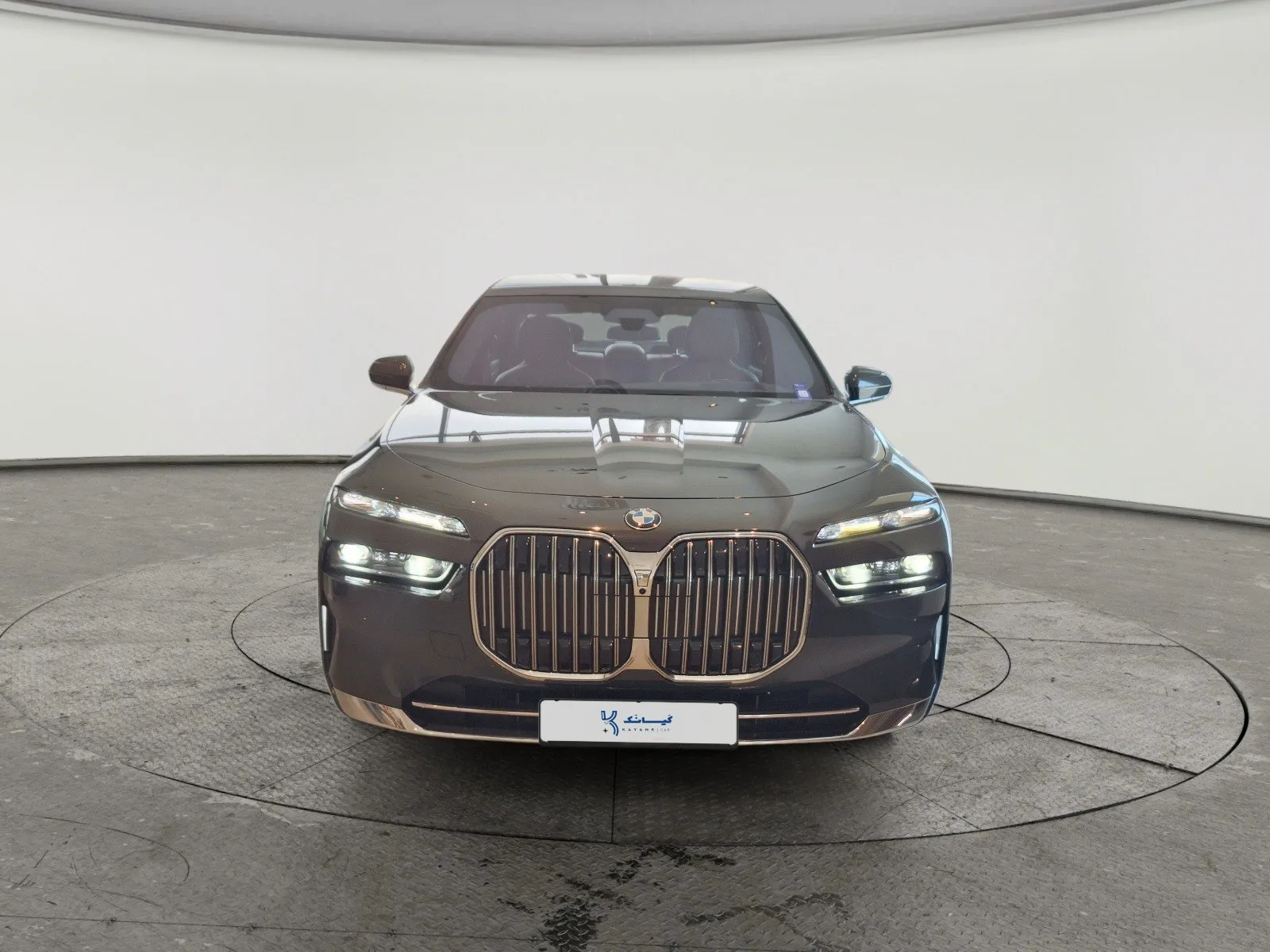 BMW 7 Series 735i 2023