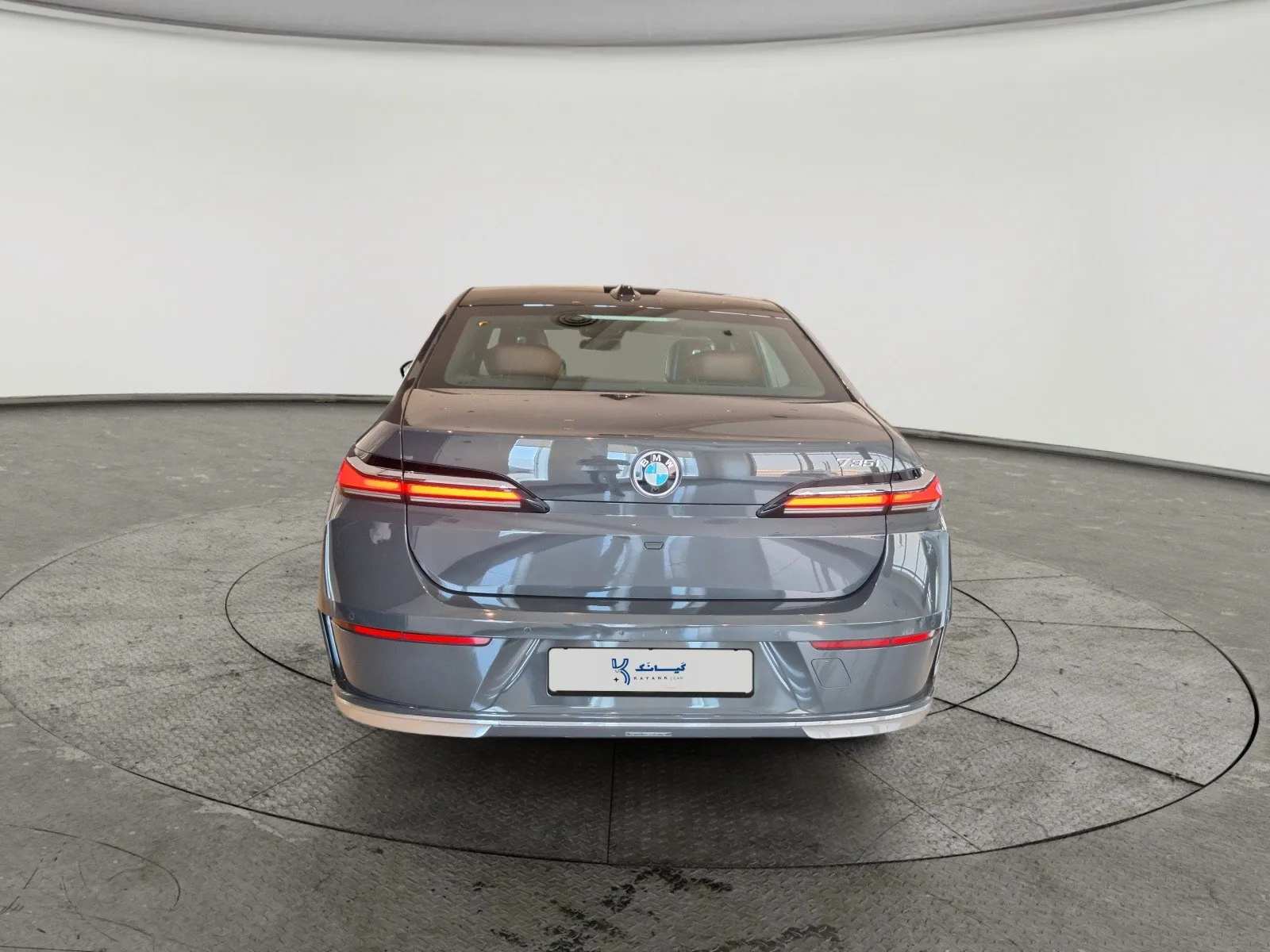 BMW 7 Series 735i 2023